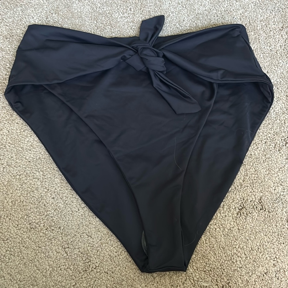 NEW Good American tie waist black bikini bottoms swim medium